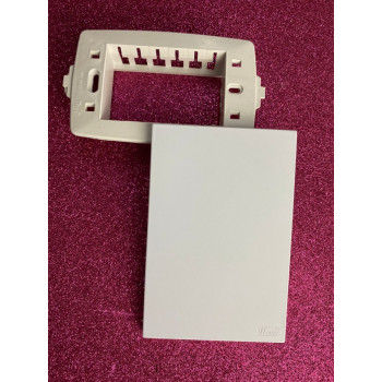 Placa Cega com Suporte 4x2 - RECTA Branco Satin